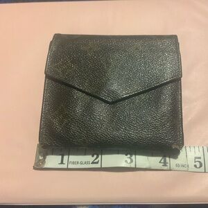Authentic Louis Vuitton Wallet!